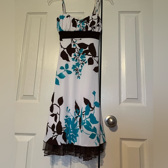 Speechless Juniors dress - Picture 6 of 6